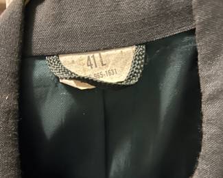 #163 army uniform size 41 L jacket and pants $30.00
