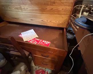 #225 oak desk with open lift top for drafting sheets 52x40x30 $75.00