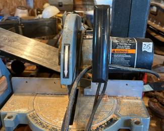 #215 tools shed delta miter saw $40.00