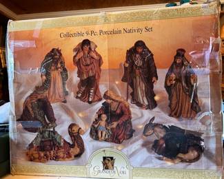 #196 Grandeur Noel 9 piece porcelain nativity set $30.00