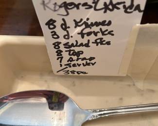 #166 roger Onita 38 piece flat ware $30.00