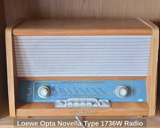 Loewe Opta Novella Type W Radio