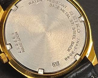 Seiko 7N43-9048 Quartz Day Date Wristwatch