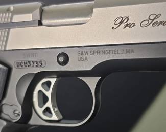 Smith & Wesson SW1911 Pro Series