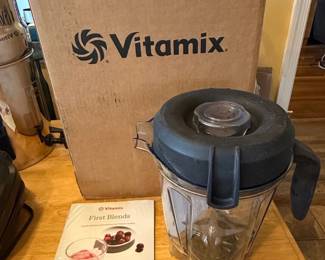 Vitamix LowProfile ounce Container