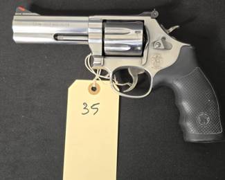 Smith & Wesson Model 686 Plus .357 Magnum Revolver