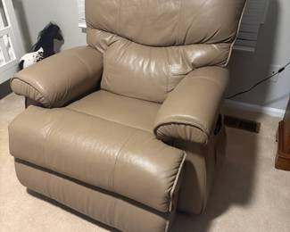 . . . excellent leather recliner
