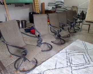 Aluminum patio furniture