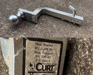 Curt Manufacturing Class V/!! loaded ball mount with a maximum trailer weight capacity of 3,500 Ibs and a maximum tongue weight capacity of 300 Ibs,
