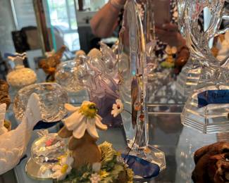 Misc items in Vitrine