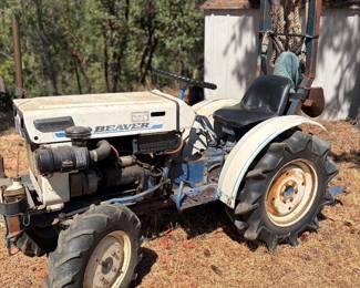 Satoh Beaver tractor - runs