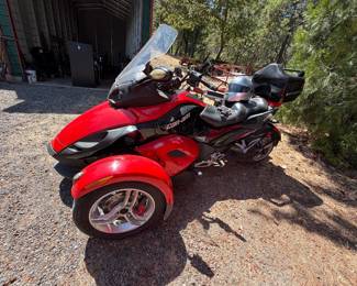 2009 Can Am three wheeled motorcycle