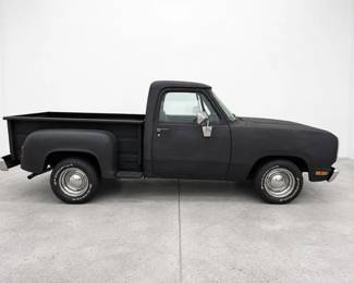 1979 Dodge D100 — 318 V8, 4-Barrel Automatic - asking price $12,500