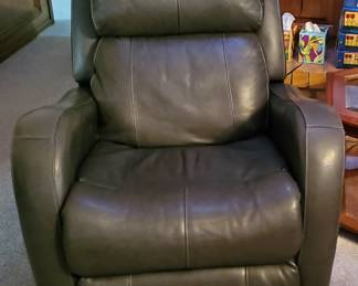 LEATHER POWER RECLINER