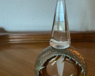 Perfume bottle
