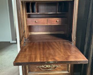 Drexel Heritage French Collection Dresser Drop Desk