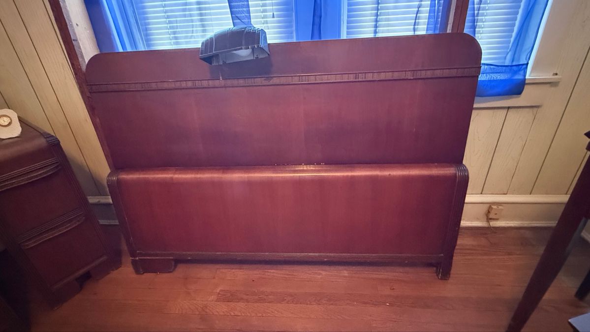 Vintage Art Deco Waterfall Bedroom Set