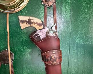 The Bradford Exchange John Wayne "The Duke" Holster and Revolver Display