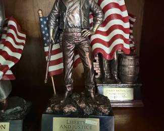 Bradford Exchange John Wayne Liberty and Justice for All Sculpture