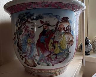 Vintage Chinese Famille Rose Porcelain Jardiniere