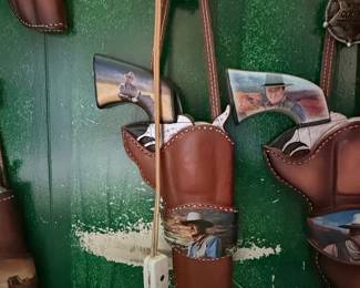 The Bradford Exchange John Wayne "The Duke" Holster and Revolver Display
