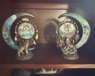 Al Agnew Spirit of the Moon Wolf Sculpture