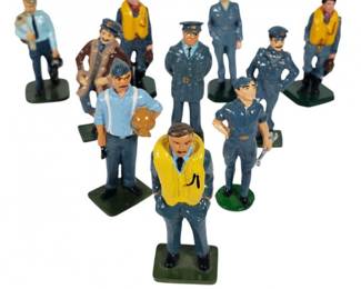 Ten RAF Figures Two Mechanics