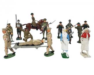 1940's - 1950's WW1 & WW2 Mostly Britains, Soldiers & Medical Crew