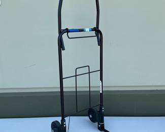 Lot 4049: Britax S840500 Folding Car Seat Travel Cart, Black
