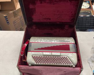 Lot 9031: Marca D'Oro Piano Accordion 120 Bass with Case & Straps