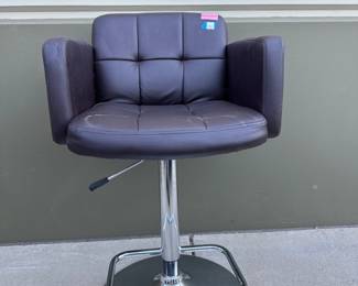 Lot 4002: Tufted Adjustable Swivel Bar Stool with Chrome Base