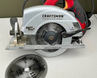 Lot 4036: Craftsman Professional 8 Amp Laser Trac Trim Saw, Case