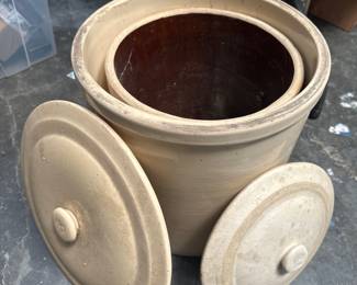 Lot 211: Bristol Glaze Stoneware Crocks with Lids, 5 Gallon Pair