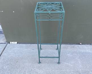 Lot 2518: Scrolled Metal Plant Stand with Openwork Rosette Top