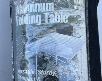 Lot 4048: DAC Outdoors ALT-800 Aluminum Roll-Top Folding Table