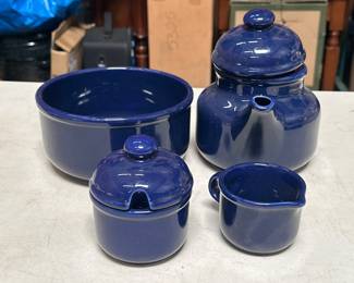 Lot 393: Waechtersbach Spain Cobalt Teapot, Sugar, Creamer & Bowl