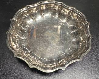 Lot 00265: International Silver Chippendale Silverplate Nut Dish
