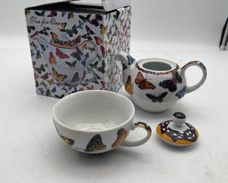 Lot 2681: Paul Cardew Butterflies Tea For One Stacking Teapot & Cup