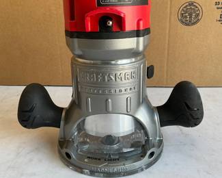 Lot 4016: Craftsman Professional 320.28130 Fixed Base Router 12.5A