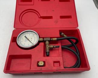 Lot 2882: Snap-on MT337A Fuel Injection Pressure Gauge Set