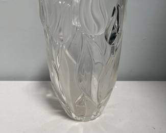 Lot 10102: Mikasa Tulips Satin Crystal Vase