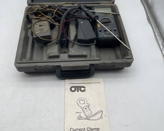 Lot 2880: OTC 500 Automotive Meter Multimeter Kit w/ Current Clamp