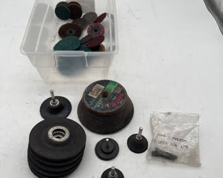 Lot 2829: Bosch Masonry Cup Wheel, Grinding Wheels & Roll-Lock Discs