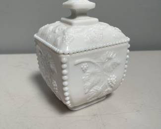 Lot 10081: Westmoreland Beaded Grape Milk Glass Covered Candy Dish