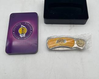 Lot 2691: Los Angeles Lakers Limited Edition Pocket Knife in Tin