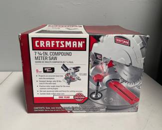 Lot 10169: Craftsman 320.21180 7-1/4-In. Laser Trac Miter Saw