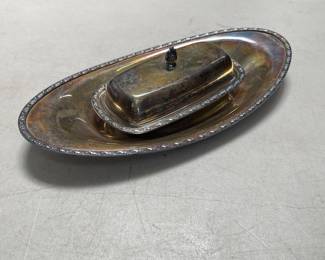 Lot 9029: Silverplate Covered Butter Dish, Glass Insert & Tray