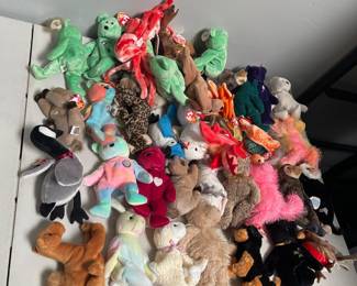 Lot 10153: Ty Beanie Babies & Buddies Lot with Princess Bear