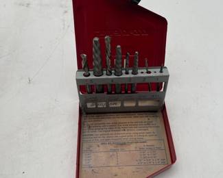 Lot 2867: Snap-on EXDL10 L.H. Cobalt Drill-Extractor Set, Incomplete
