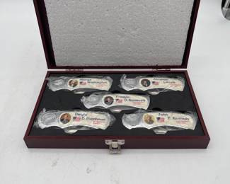 Lot 2724: 5-Piece US Presidents Pocket Knife Set, New in Wood Case